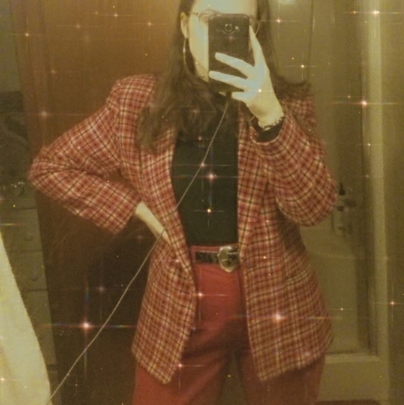 Meet your Posher, Catt - Picture 4 of 4